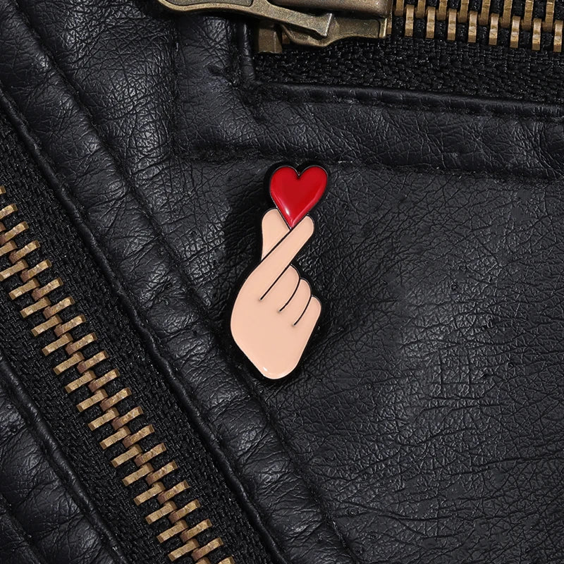 K-Pop Finger Heart Pin