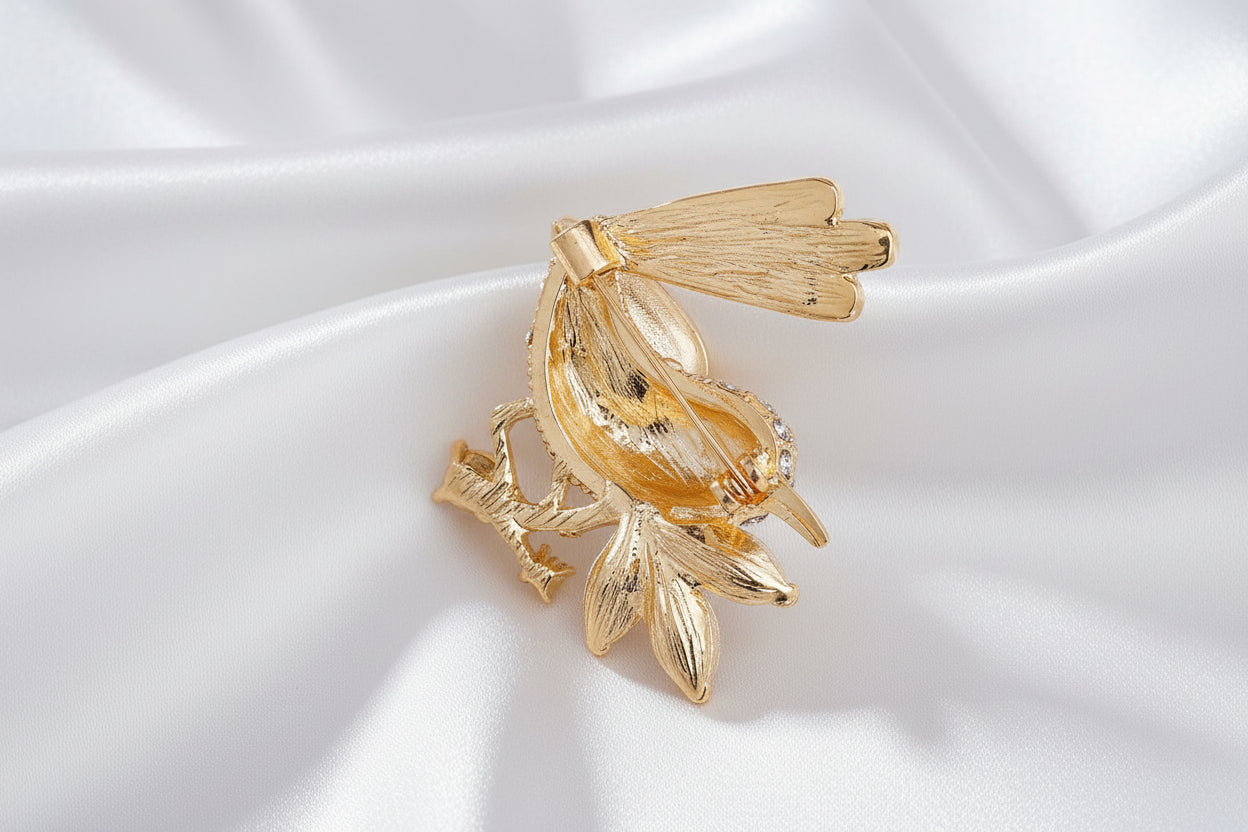 Magpie Bird Brooch