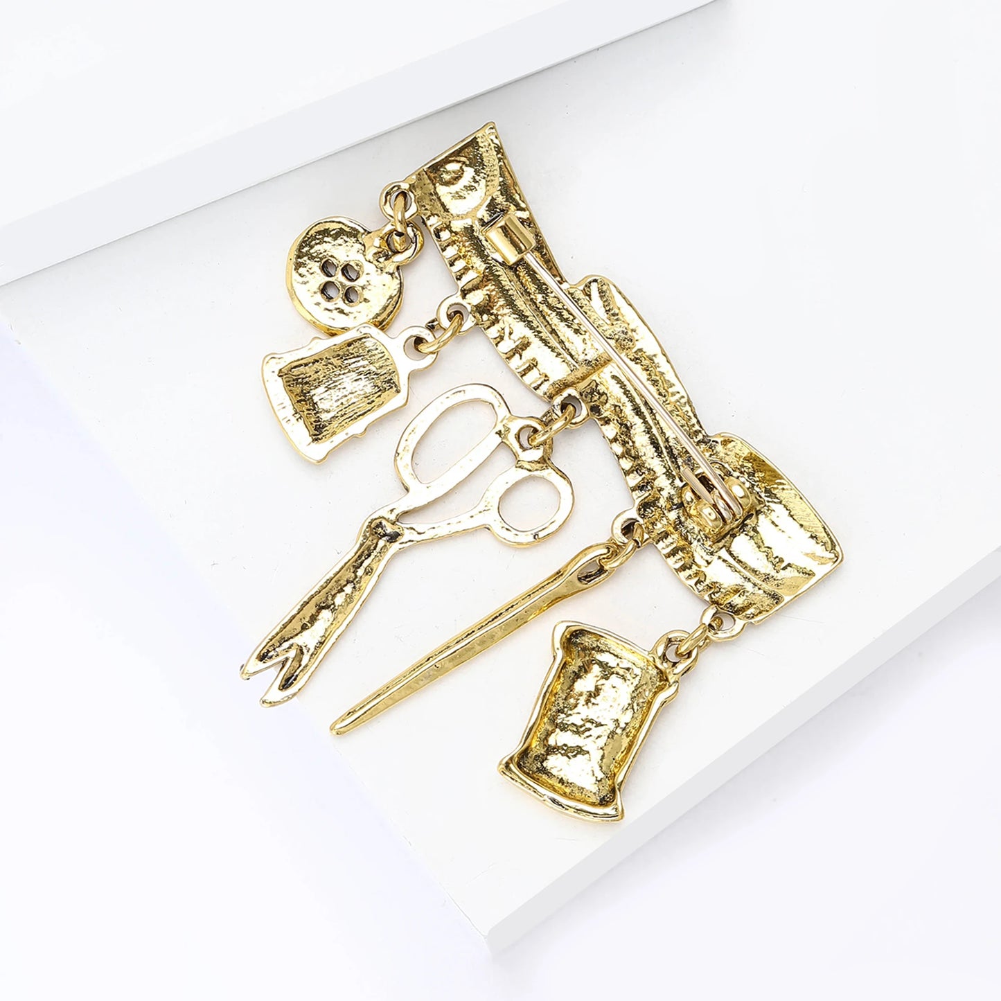 Creative Tailor Pin